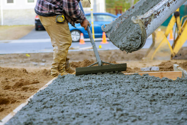 Best Commercial Concrete Services in Parkland, WA